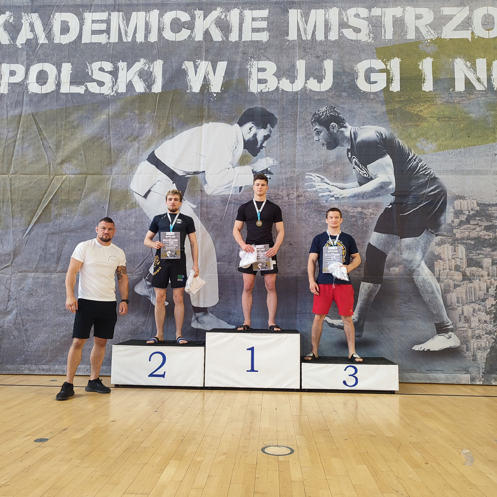zloty_medal_1.jpg