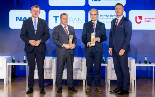 Politechnika Wrocławska z nagrodą za projekt PLLuM